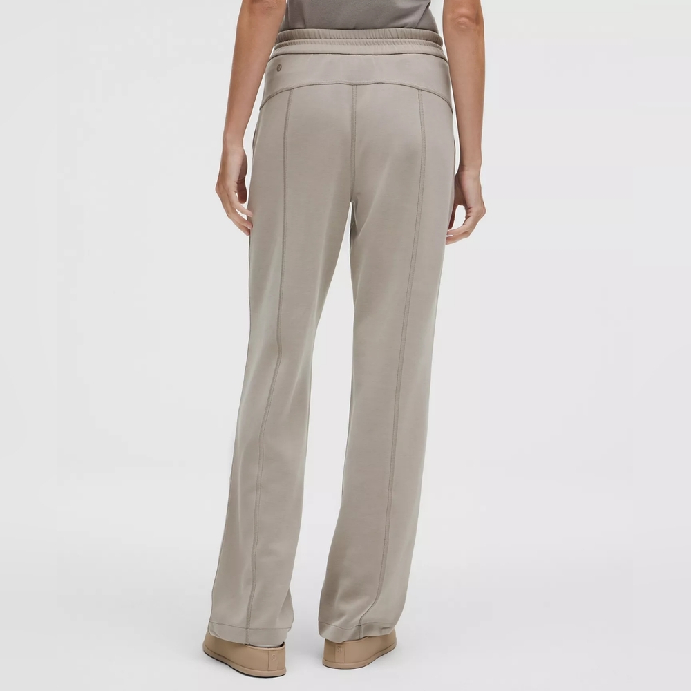 Lululemon Softstreme High-Rise Pant 31" Warm Ash Grey Size 10 - Picture 3 of 7